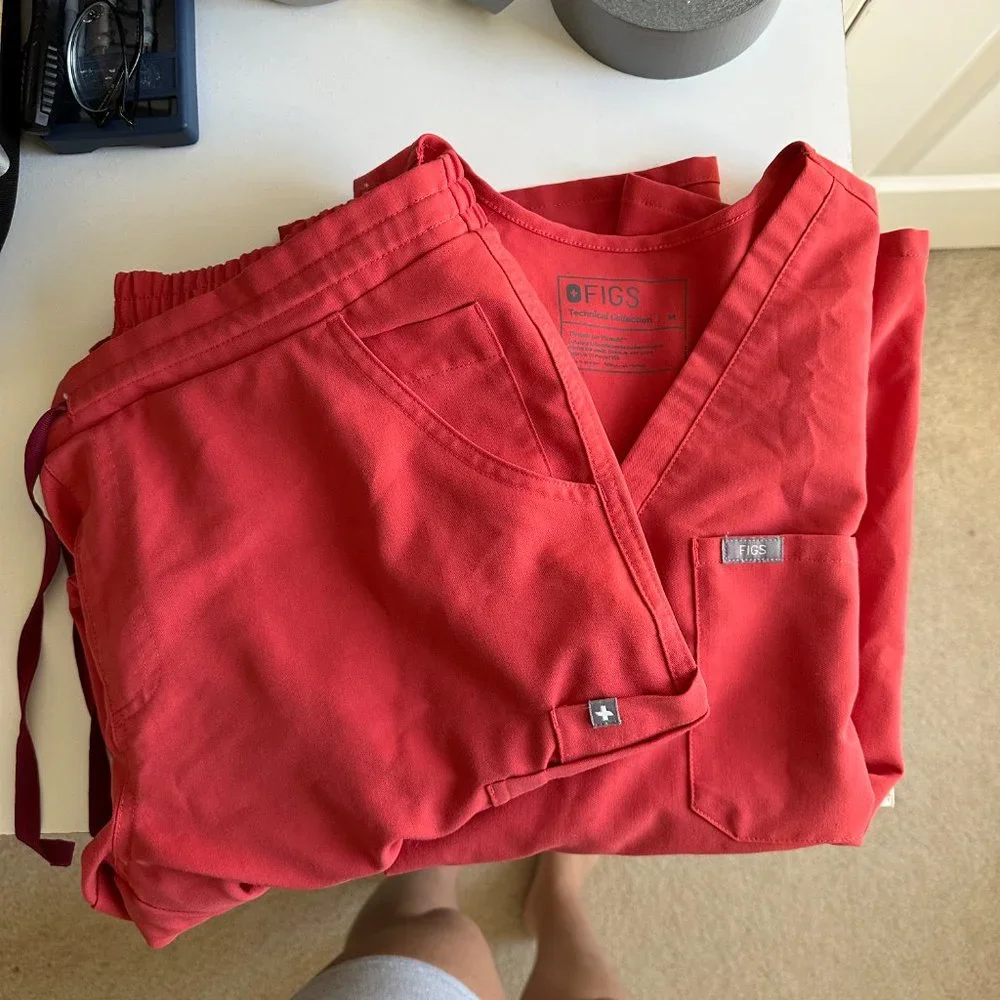 Figs Women's Scrub Set Catarina and Yola in Clay M - Picture 2 of 8